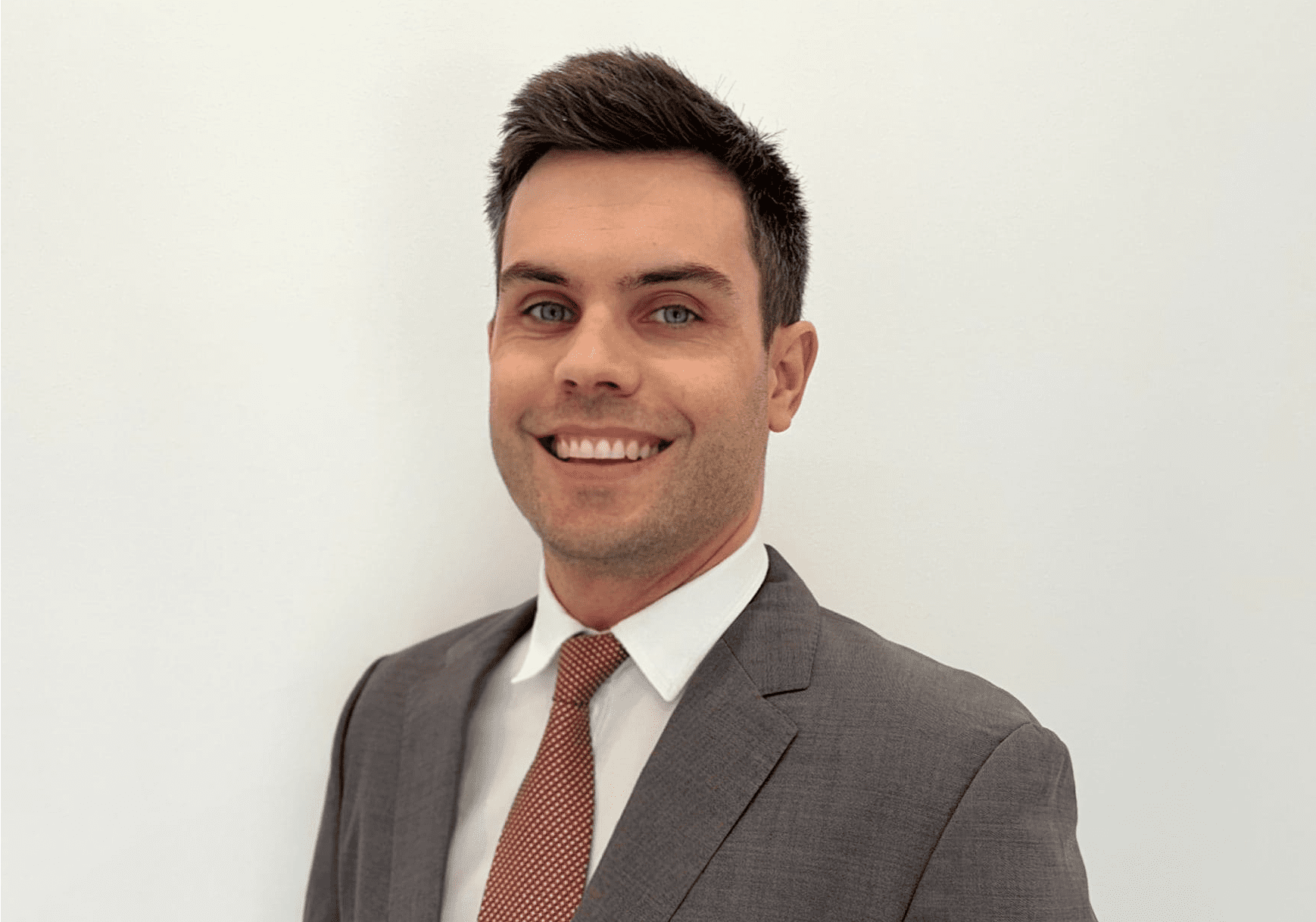 Dr Thomas Stewart - Radien Dermatology